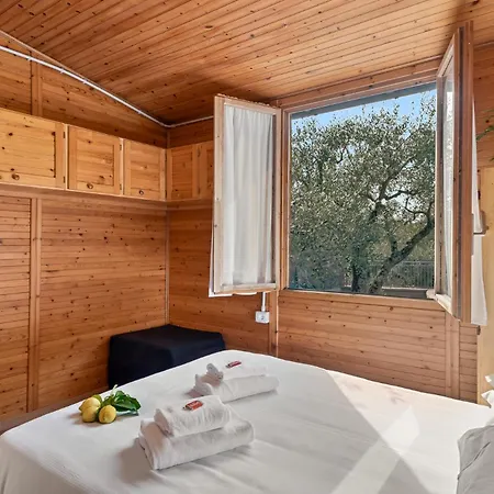 Glamping Degli Ulivi Hotel Framura Exterior photo